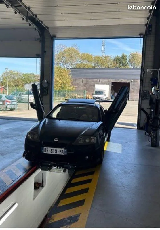Hyundai Coupe
