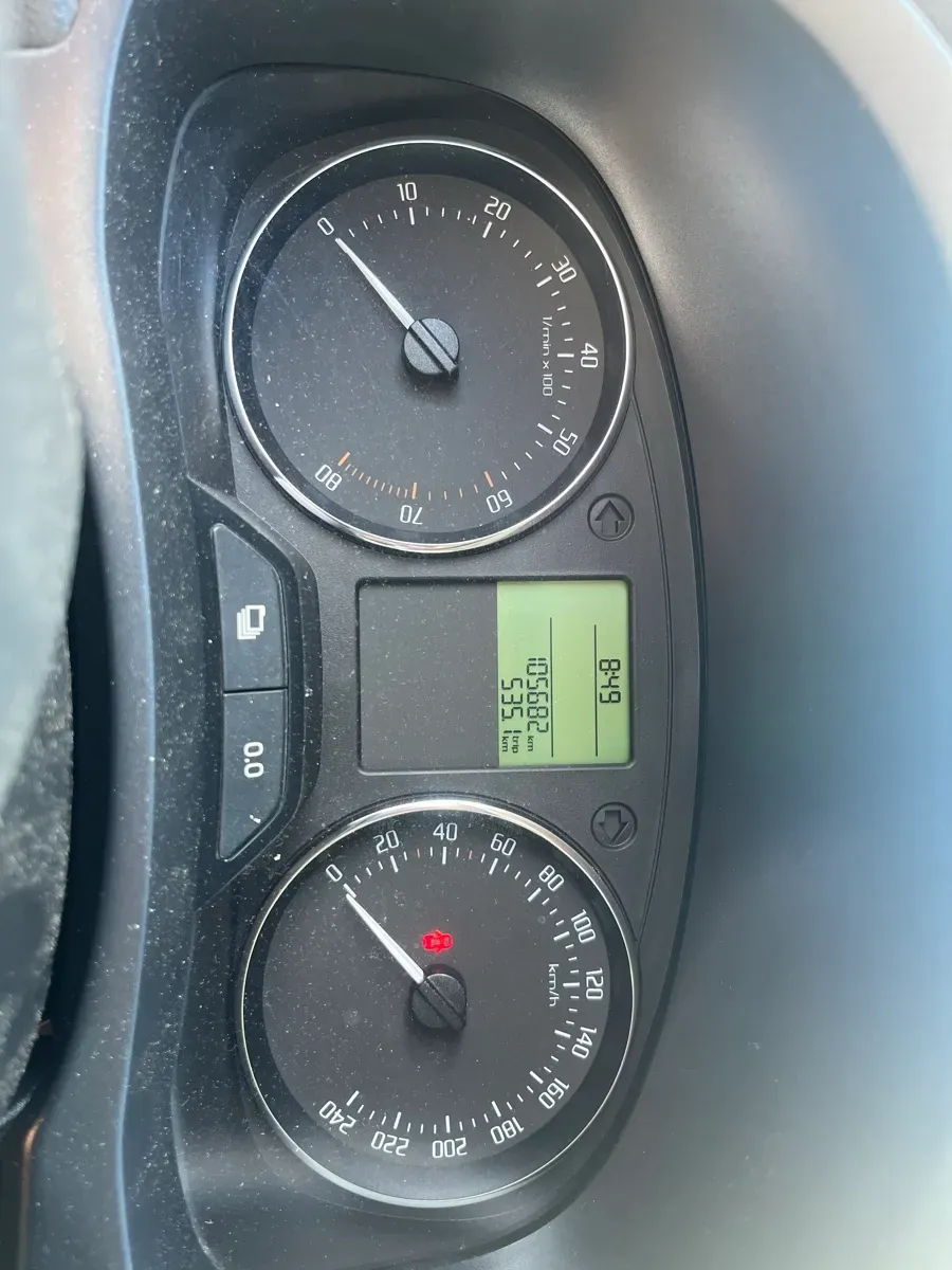 Skoda Roomster 2013 photo 2