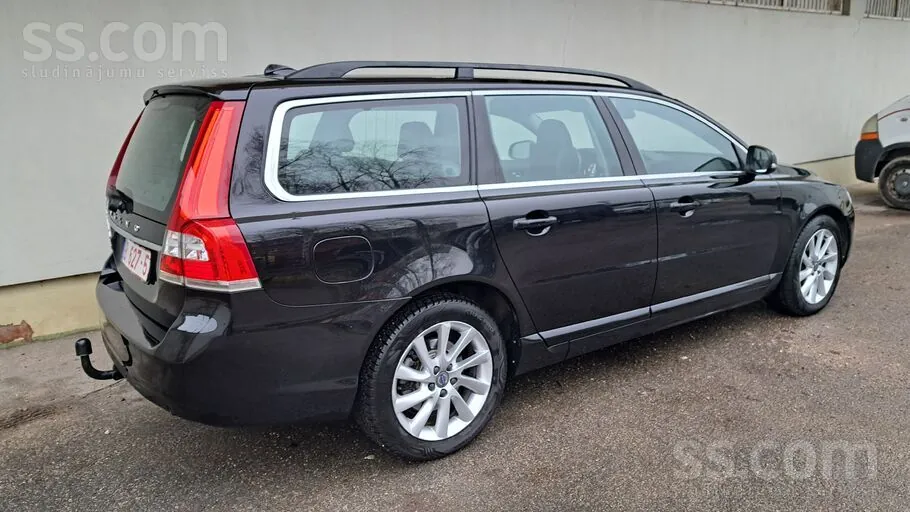 Volvo V70 2016 photo 4