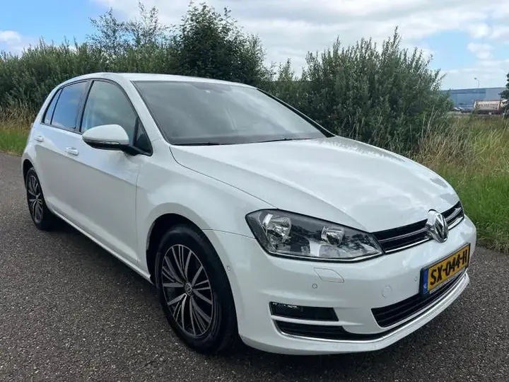 Volkswagen Golf 2016 photo 2