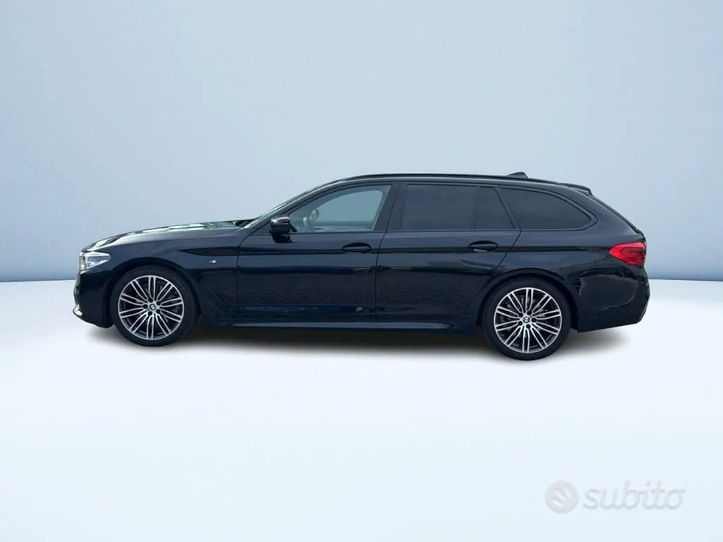 BMW 5 Series 2019 photo 5