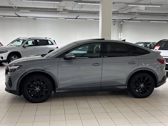 Audi Q4 E-Tron 2023 photo 5