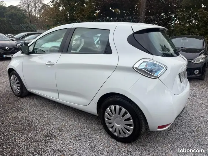 Renault Zoe 2019 photo 3