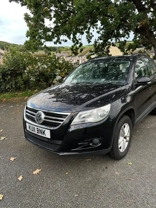 Volkswagen Tiguan 2011 photo 2