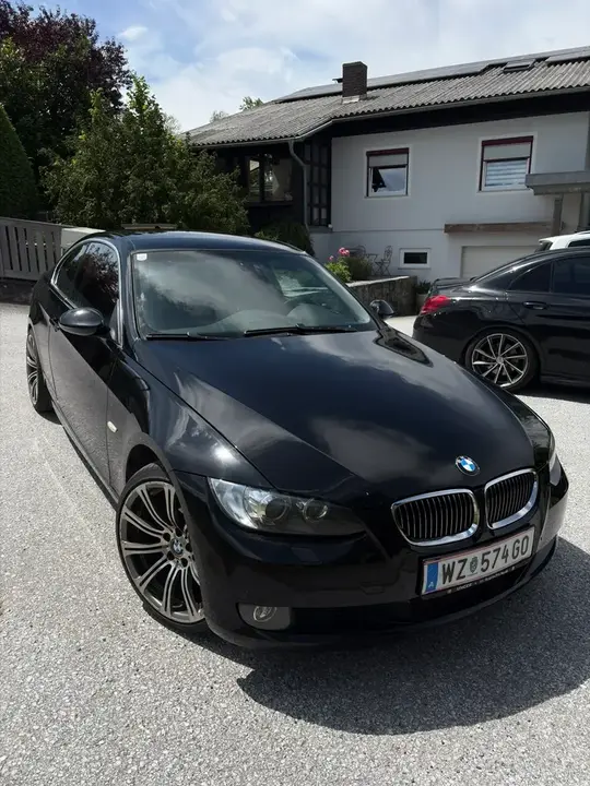 BMW 3Er-Reihe 325I 2007 photo 3