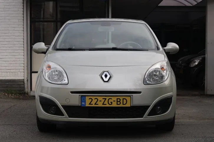 Renault Twingo 2008 photo 2