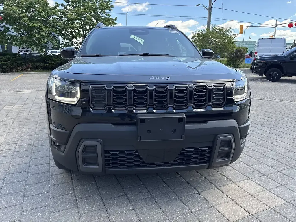 Jeep Cherokee 2026 photo 2