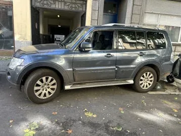 Mitsubishi Pajero 2009 photo 3