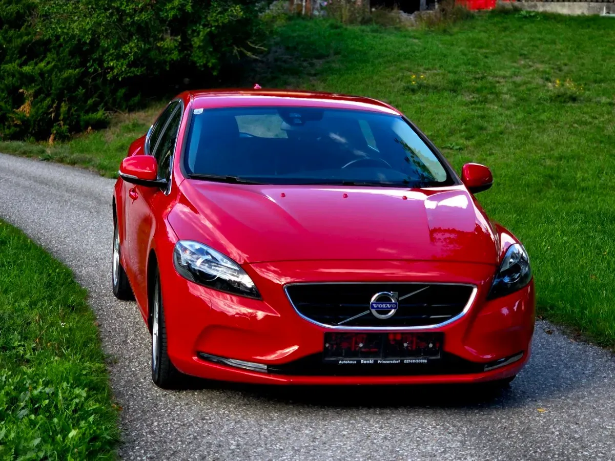 Volvo V40 2014 photo 3