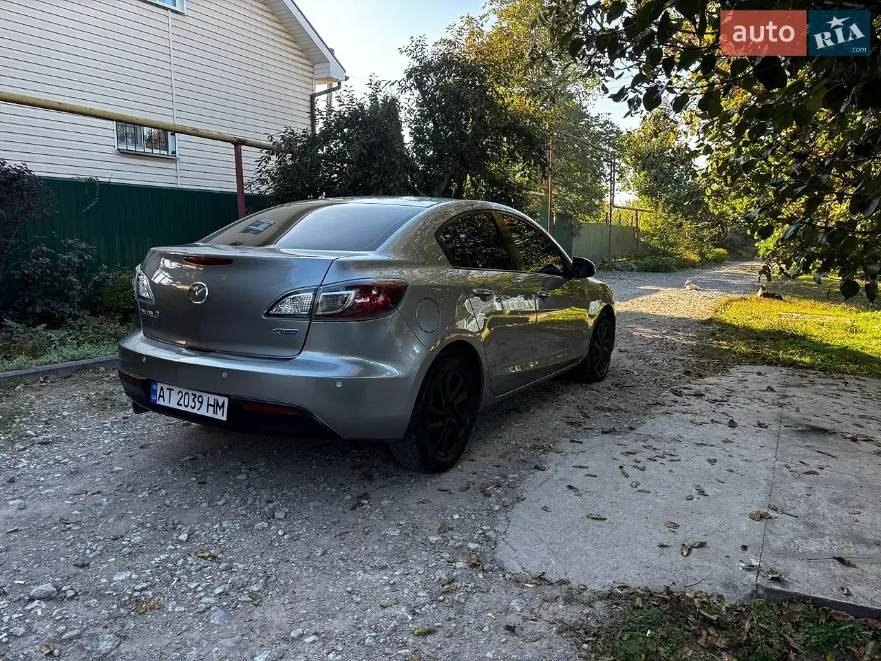 Mazda 3 2012 photo 4