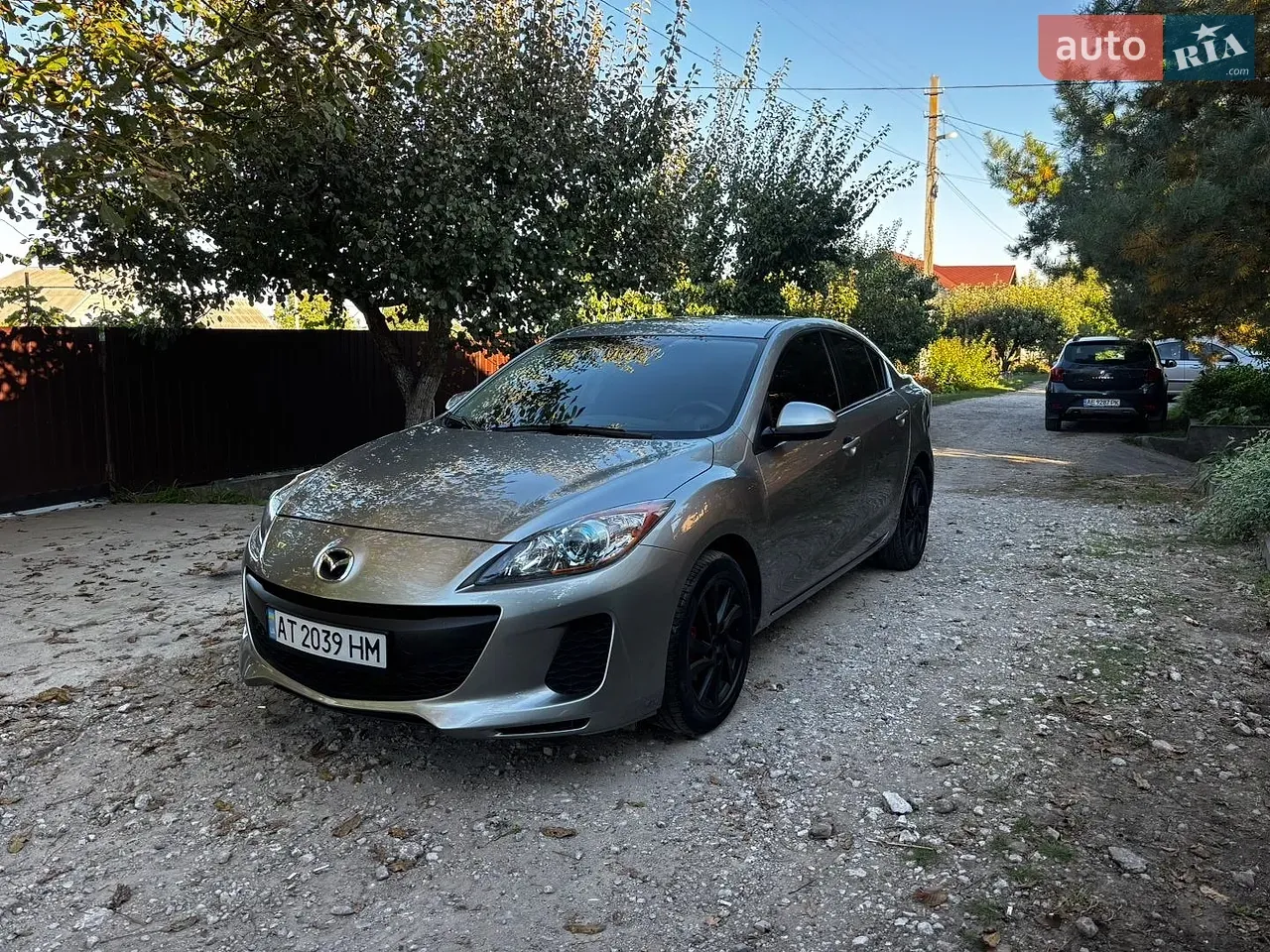 Mazda 3 2012 photo 2
