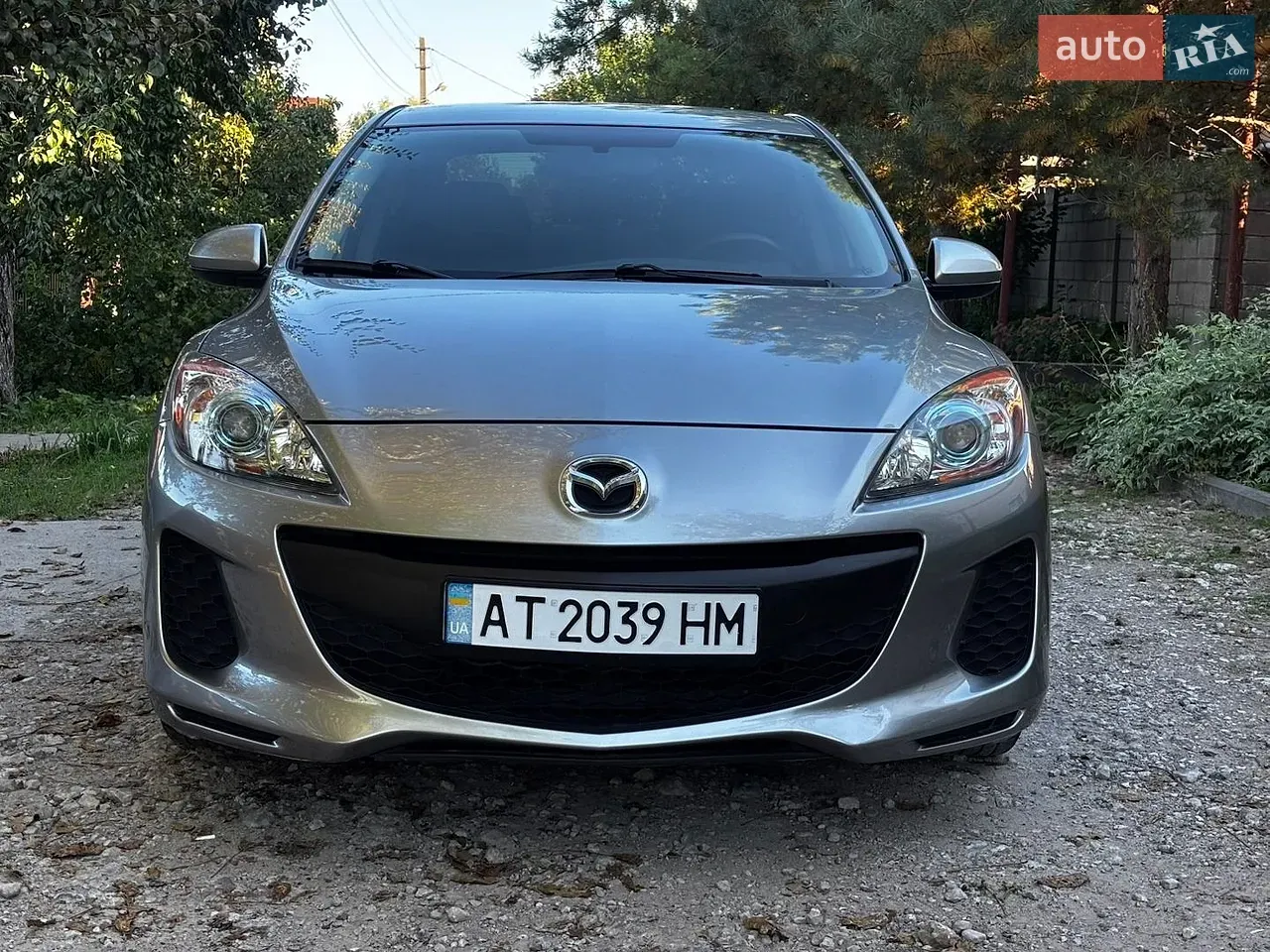 Mazda 3 2012 photo 3