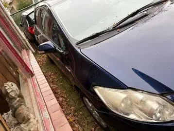 Toyota Auris 2011 photo 3