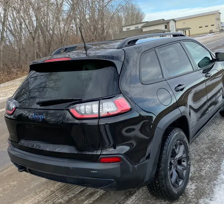 Jeep Cherokee 2020 photo 2