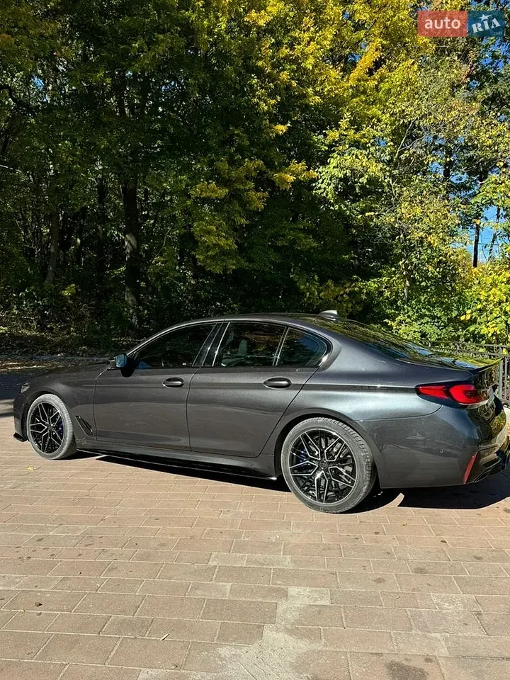 BMW 5 Series 2022 photo 3