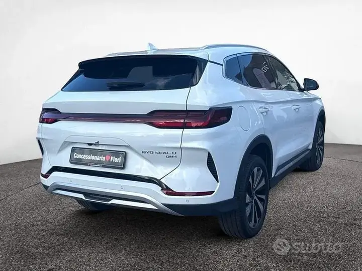 BYD Seal U 2026 photo 3