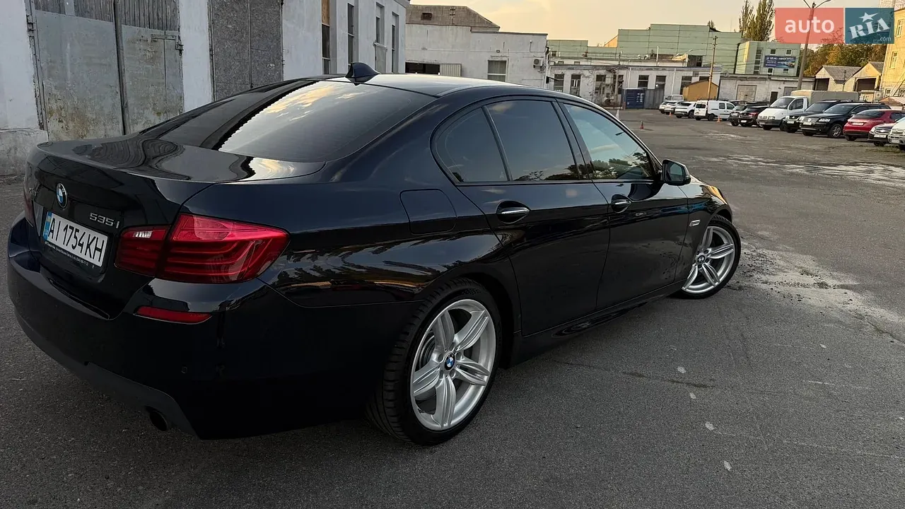 BMW 5 Series 2015 photo 4