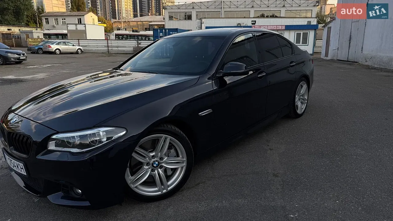 BMW 5 Series 2015 photo 2