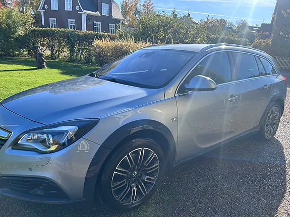 Opel Insignia Country Tourer