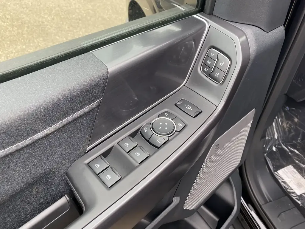 Ford F-150 2026 photo 5