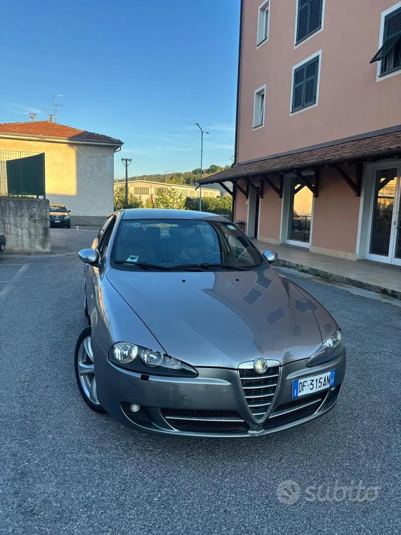 Alfa Romeo 147 2007 photo 2