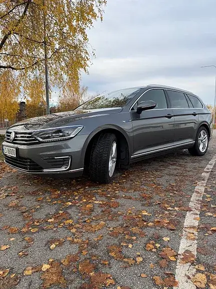 Volkswagen Passat 2016 photo 2