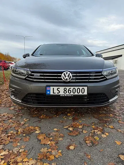 Volkswagen Passat 2016 photo 3
