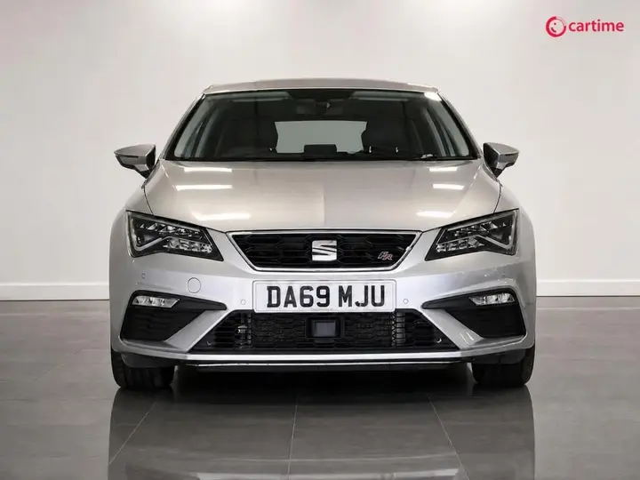 Seat Leon 2019 photo 2