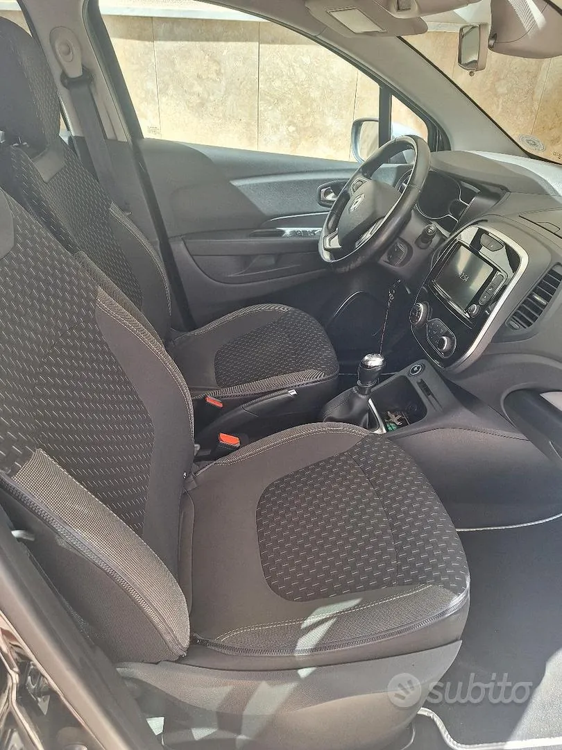 Renault Captur 2017 photo 4