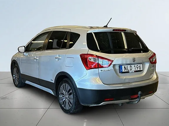 Suzuki S-Cross 2016 photo 5