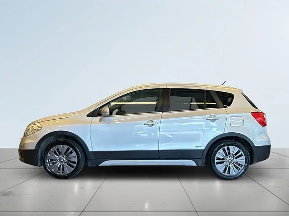 Suzuki S-Cross 2016 photo 4