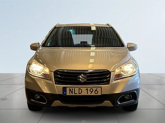 Suzuki S-Cross 2016 photo 2