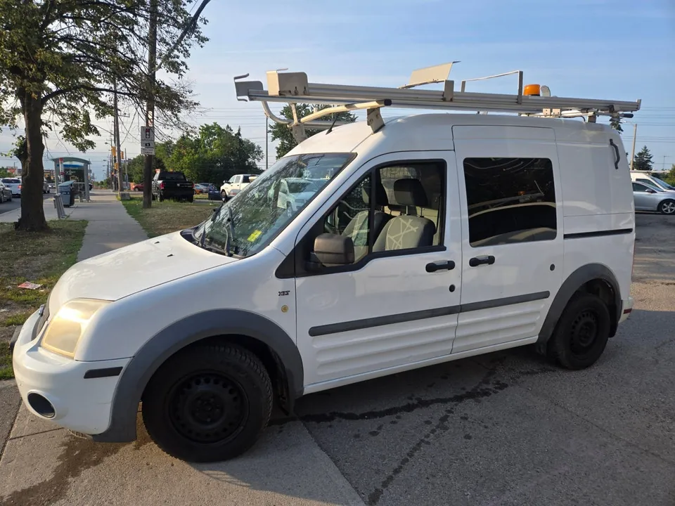 Ford Transit Connect 2011 photo 2