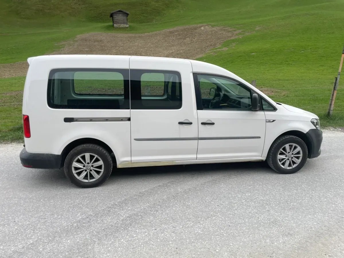 Volkswagen Caddy 2017 photo 2