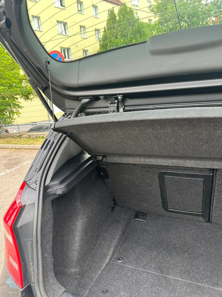 BMW 1 Series 2009 photo 3