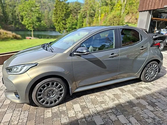 Toyota Yaris 2022 photo 3