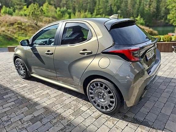 Toyota Yaris 2022 photo 4