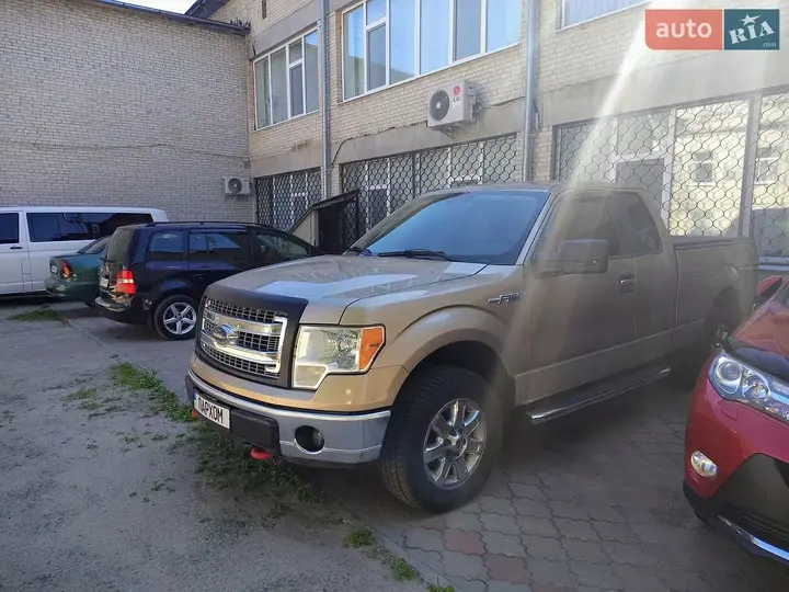 Ford F-150 2013 photo 2