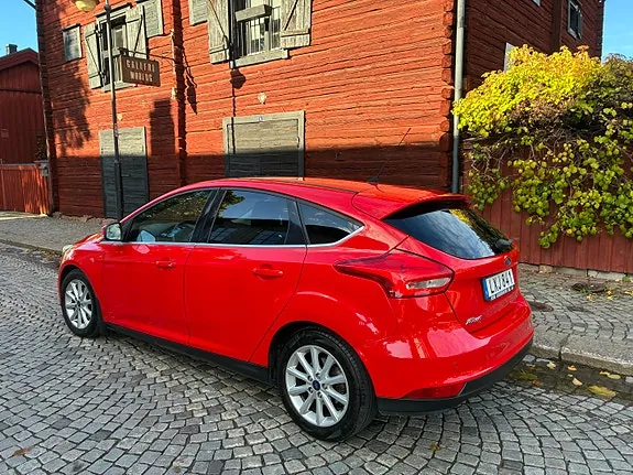 Ford Focus 2016 photo 4