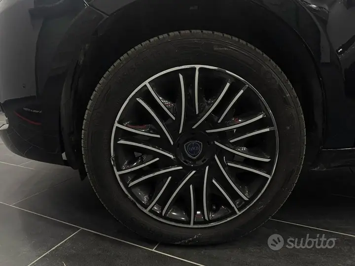Lancia Ypsilon 2022 photo 4