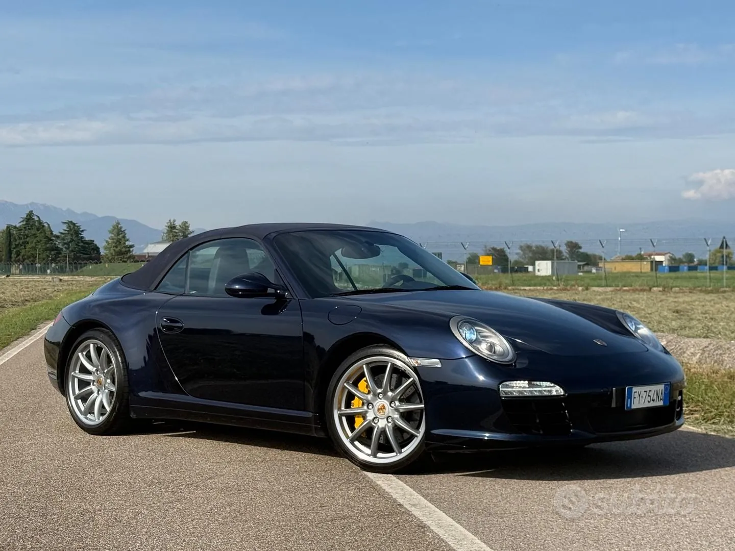 Porsche 911 2010 photo 4