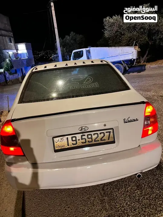 Hyundai Avante 2001 photo 3