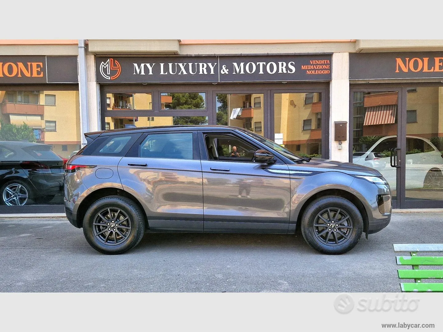 Land Rover Range Rover Evoque 2019 photo 4