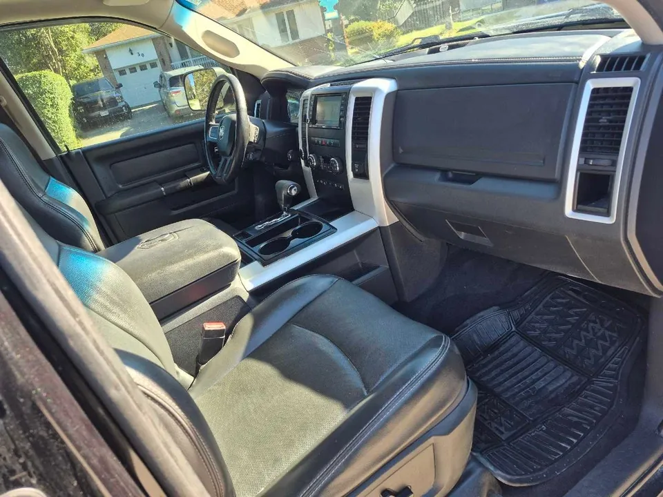 Dodge Ram 1500 2010 photo 5