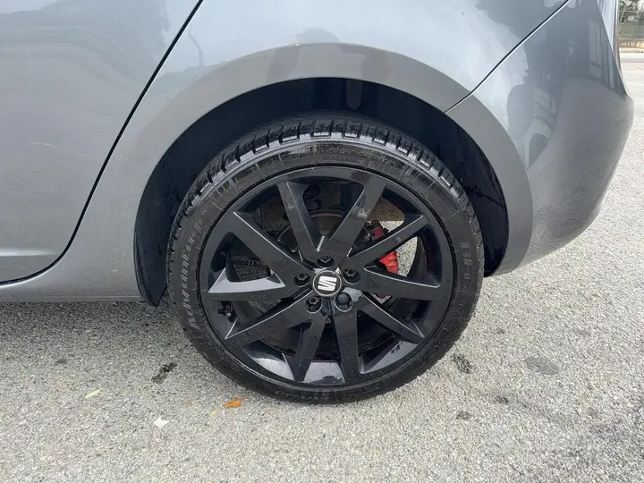 Seat Ibiza 2016 photo 4