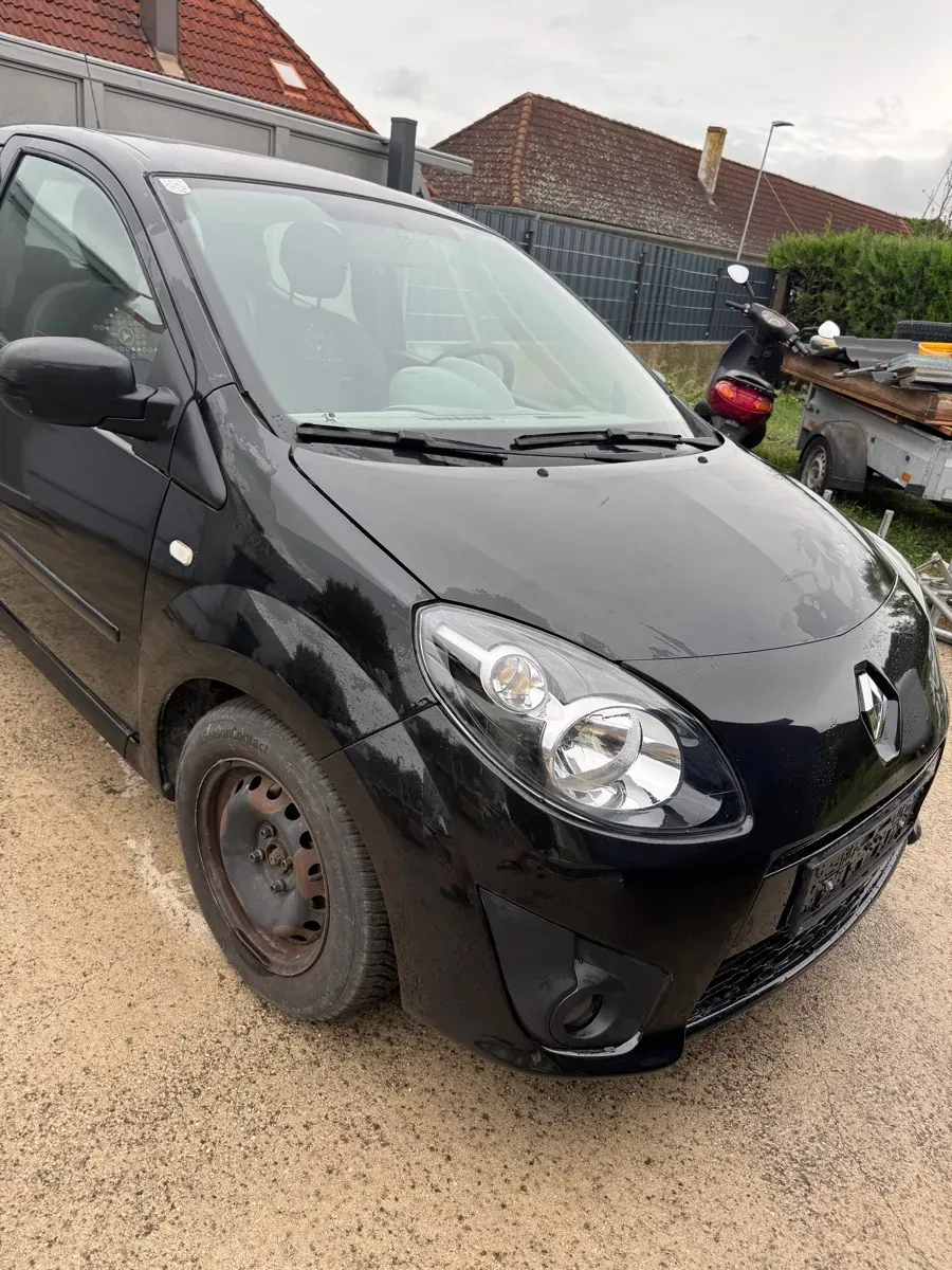 Renault Twingo 2011 photo 2