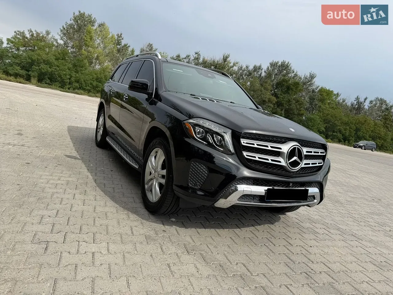 Mercedes-Benz Gls-Class 2017 photo 3