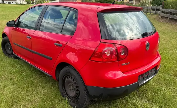 Volkswagen Golf 2006 photo 3