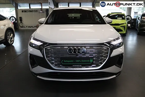 Audi Q4 E-Tron 2025 photo 2