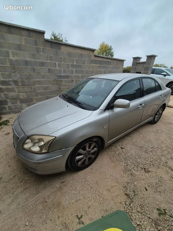 Toyota Avensis 2006 photo 2